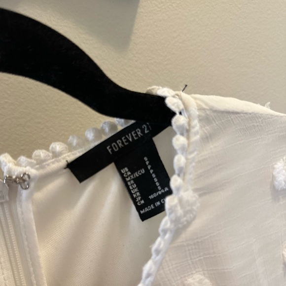 NWOT Forever 21 White Embroidered Dress Size Small - Picture 8 of 10